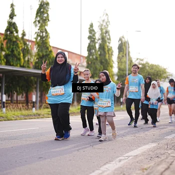 Runner Photo 8381426