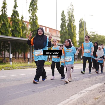 Runner Photo 8381428