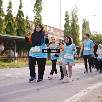Runner Photo 8381433
