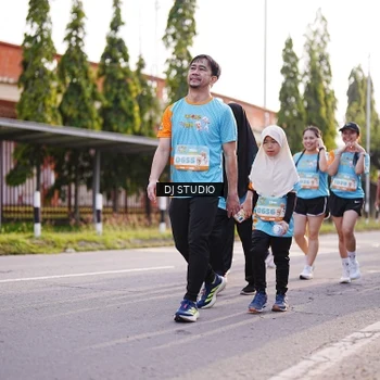 Runner Photo 8381445