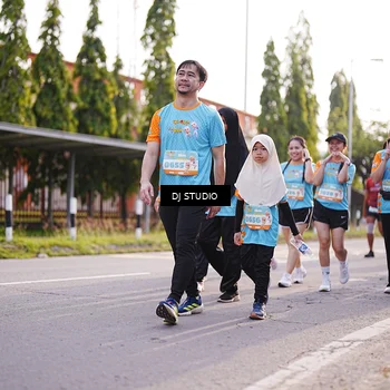 Runner Photo 8381450