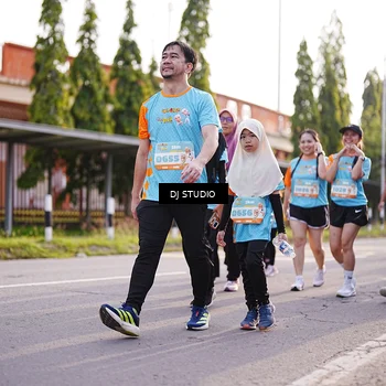 Runner Photo 8381455