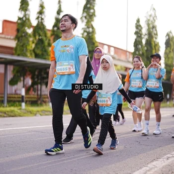 Runner Photo 8381460