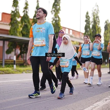 Runner Photo 8381462