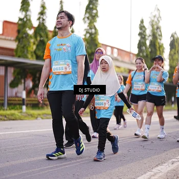 Runner Photo 8381465