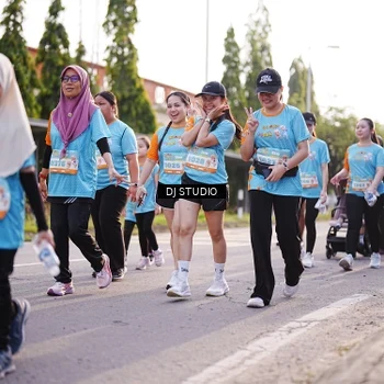 Runner Photo 8381469
