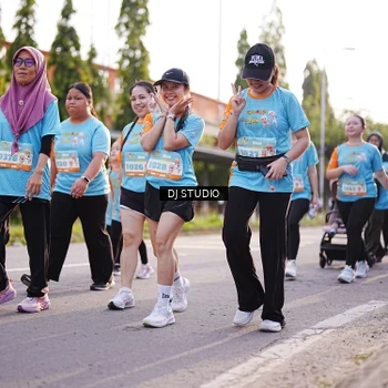 Runner Photo 8381476