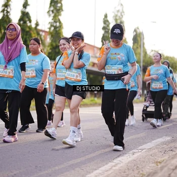 Runner Photo 8381479