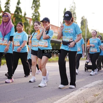 Runner Photo 8381480