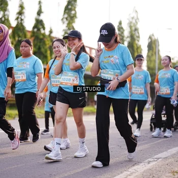 Runner Photo 8381486