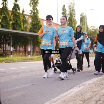 Runner Photo 8381496