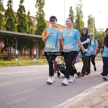 Runner Photo 8381500