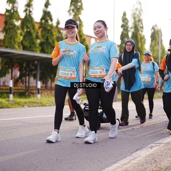 Runner Photo 8381512