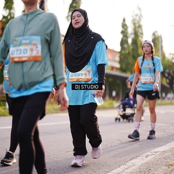 Runner Photo 8381544