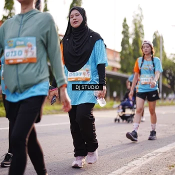 Runner Photo 8381551