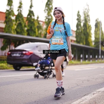 Runner Photo 8381562