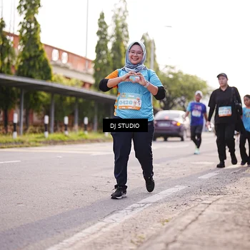 Runner Photo 8381576