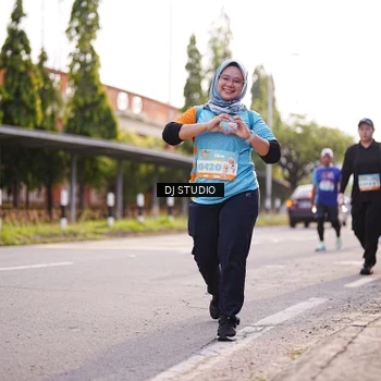 Runner Photo 8381596
