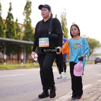 Runner Photo 8381618