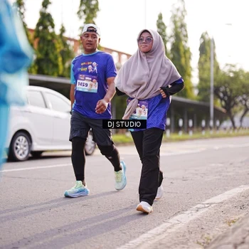 Runner Photo 8381636