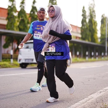 Runner Photo 8381641