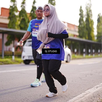 Runner Photo 8381651