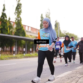 Runner Photo 8381655
