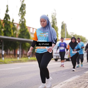 Runner Photo 8381659