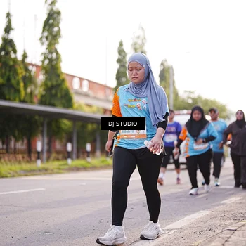 Runner Photo 8381664
