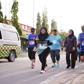 Runner Photo 8381678
