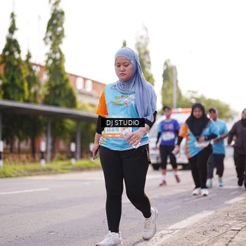 Runner Photo 8381679