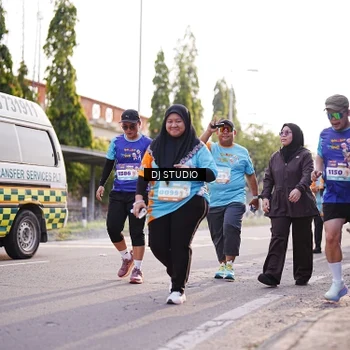 Runner Photo 8381680