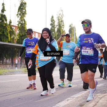 Runner Photo 8381691
