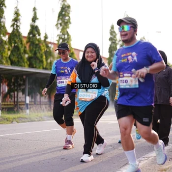 Runner Photo 8381697