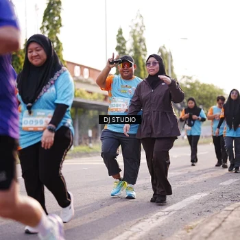Runner Photo 8381703