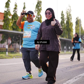 Runner Photo 8381732