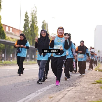 Runner Photo 8381736