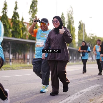 Runner Photo 8381751