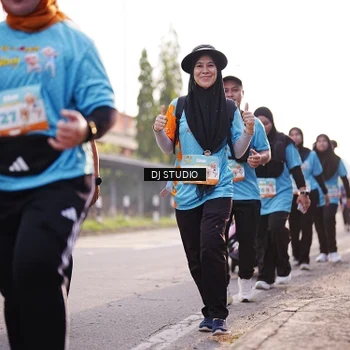 Runner Photo 8381763