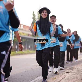 Runner Photo 8381765