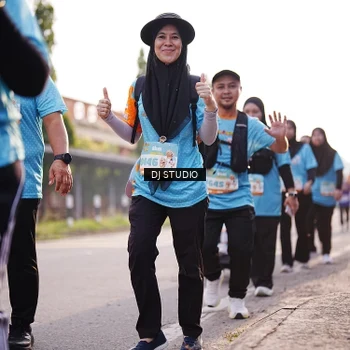 Runner Photo 8381768