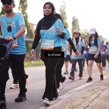 Runner Photo 8381818