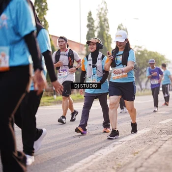 Runner Photo 8381834