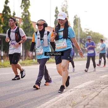 Runner Photo 8381840