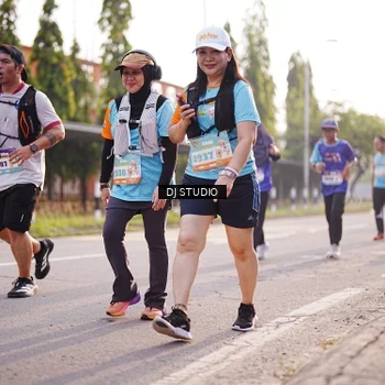 Runner Photo 8381846