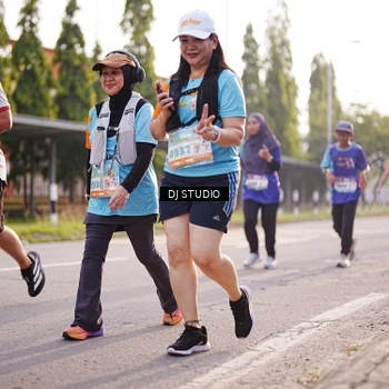 Runner Photo 8381853