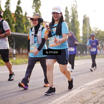Runner Photo 8381865
