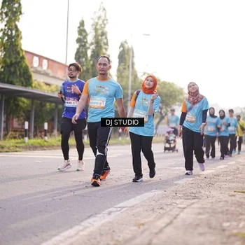 Runner Photo 8381876