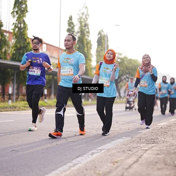 Runner Photo 8381896