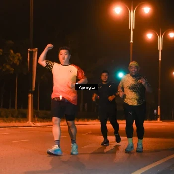 Runner Photo 8381897